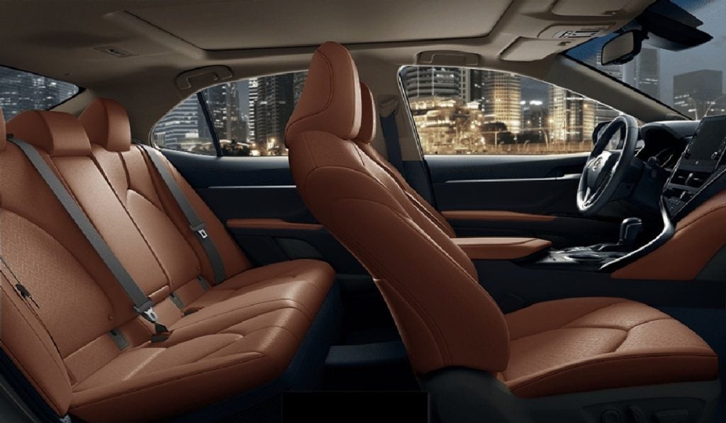 مواصفات سيارة Toyota Camry LE 2024