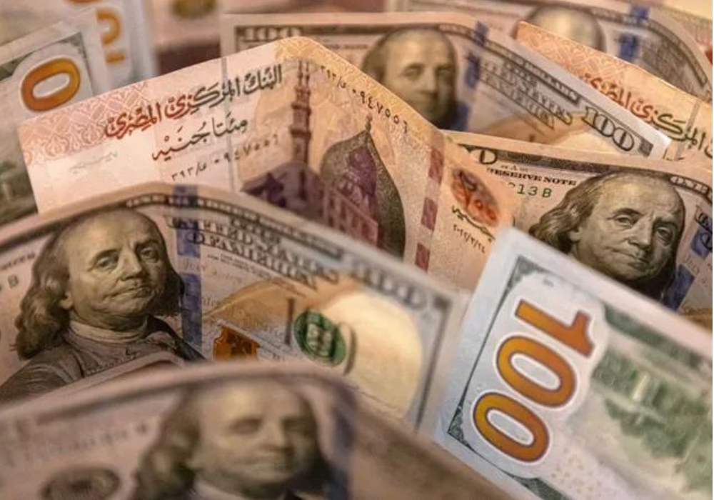 متوسط سعر الدولار في البنوك المصرية