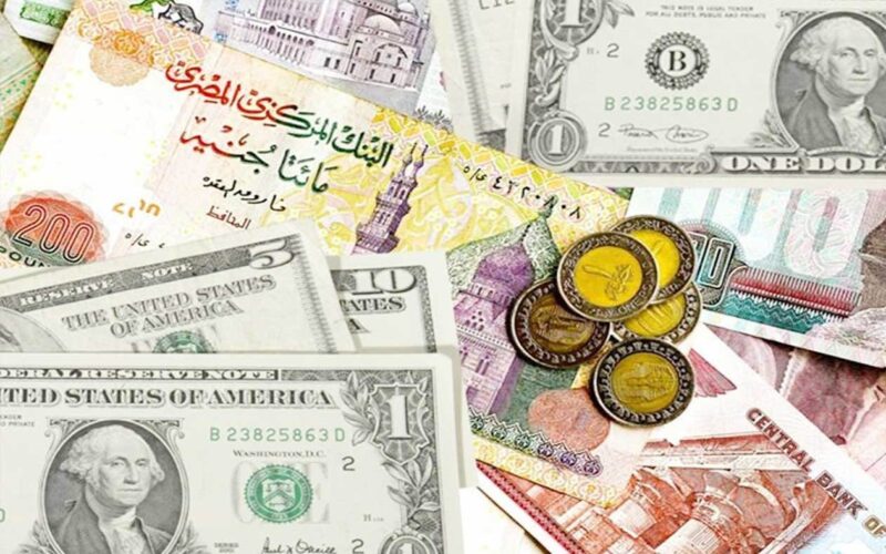 سعر الدولار بالسوق السوداء